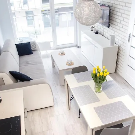 Al-dom Apartament Lazur Z Miejscem Parkingowym * Kolobrzeg